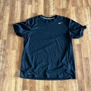 Large Nike Dri Fit t-shirt